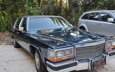 Classic 1989 Cadillac Brougham